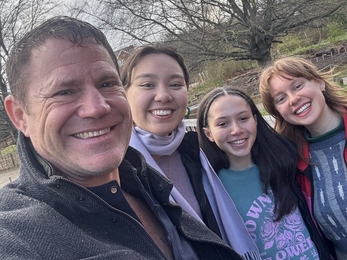 3 members of the London Wildlife Trust Youth Board having a selfie with Steve Backshall